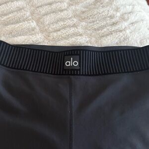 ALO Yoga Kids Charcoal Leggings